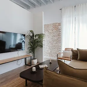 O&l Punonrostro Bright Minimalist Central Apartment