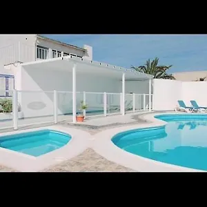  Apartment Stunning 2 Bedroom 2 Bathroom 2 Minutes To Spain